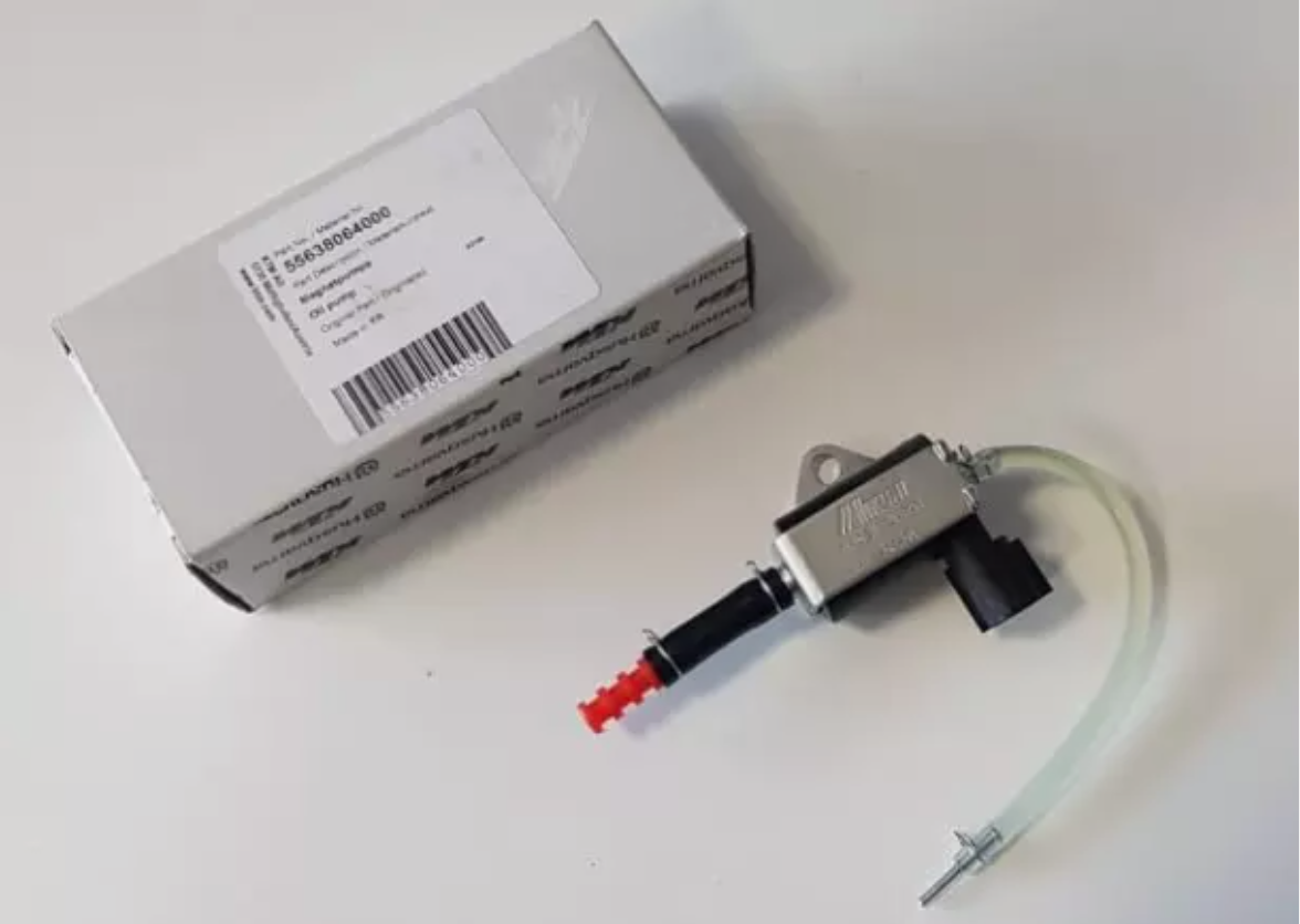 NEW OEM KTM GAS GAS HUSQVARNA Oil Pump 55638064000