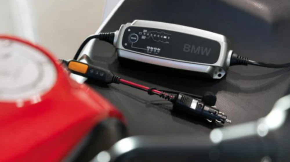 BMW Motorcycle Battery Charger Plus 77025B5B631