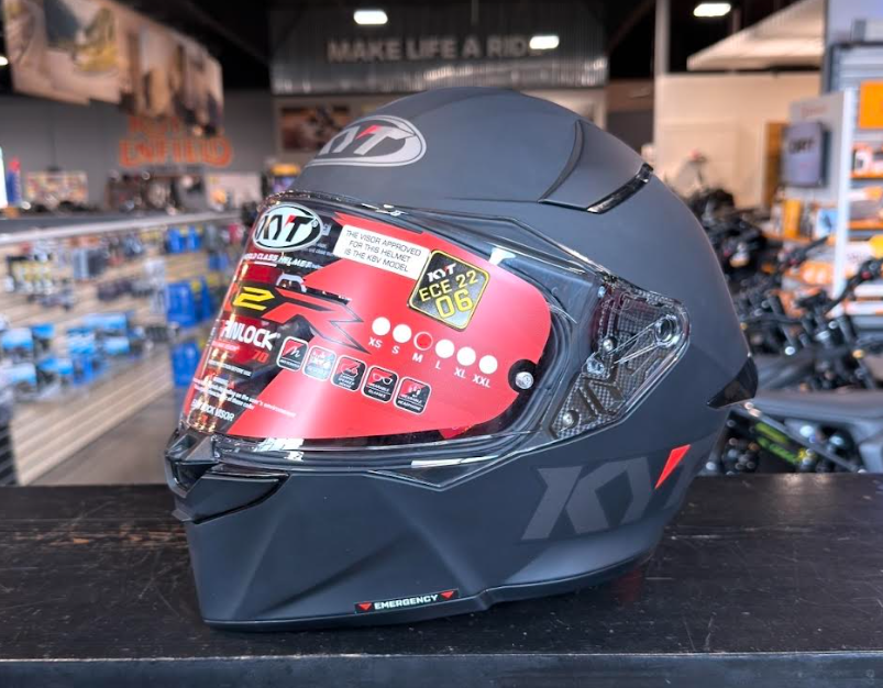 NEW KYT R2R Solid Matte Black Large Helmet