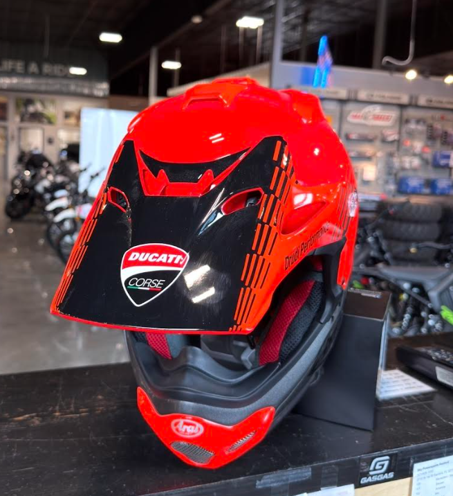 NEW Ducati Arai VX-PRO4 Desmo Medium Helmet