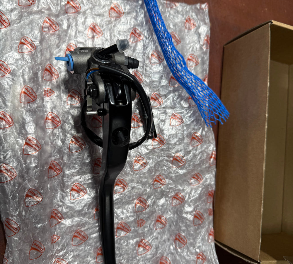 New in Box Ducati Brembo Clutch Pump 63040602C