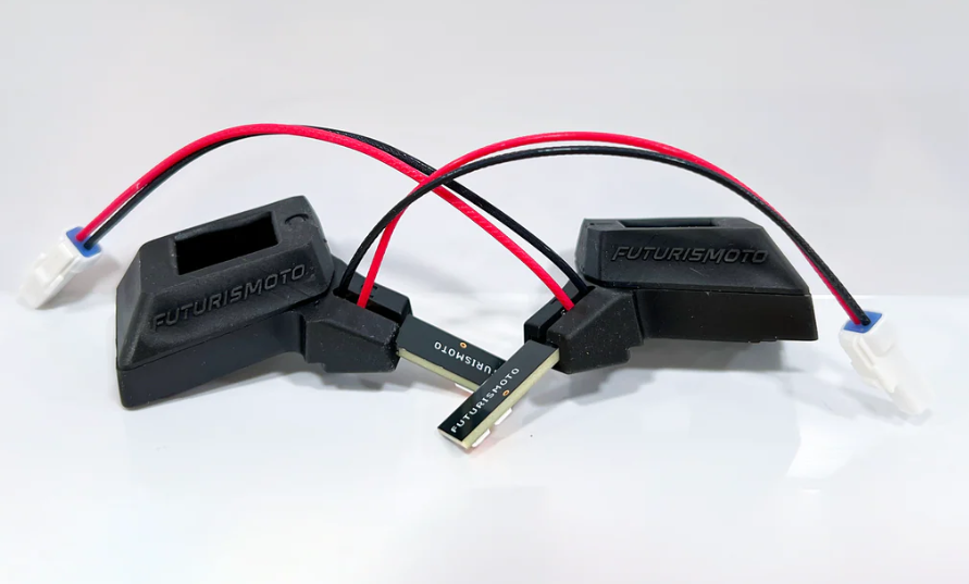 Futurismoto 2025+ V4 Panigale Front Turn Signals