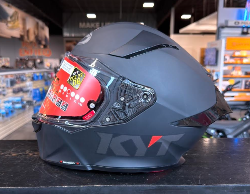NEW KYT R2R Solid Matte Black Medium Helmet