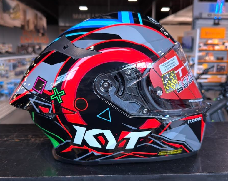 NEW KYT TT-REVO Ratthapark Play Edition Large Helmet