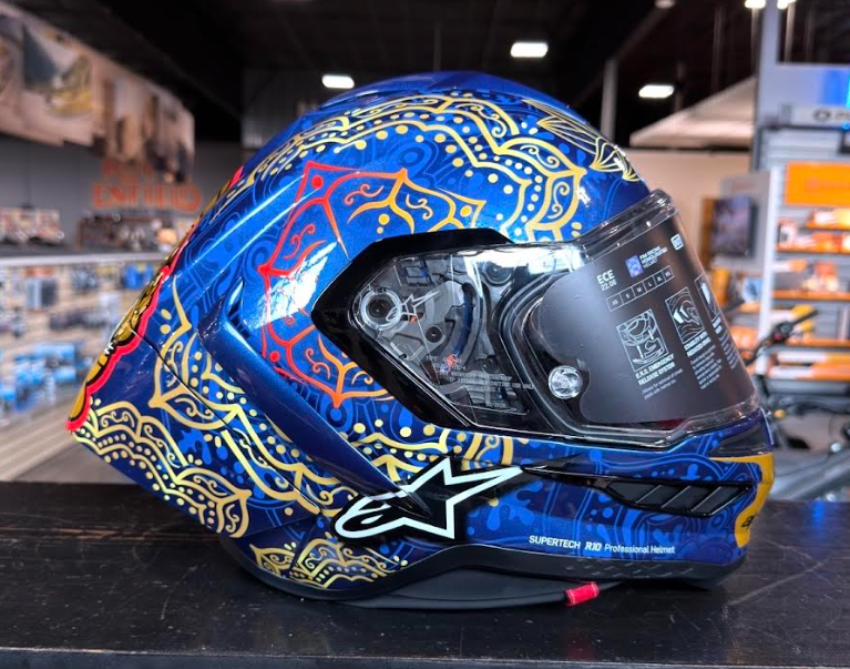 NEW Alpinestars Supertech R10 2026 Martinator Large Helmet