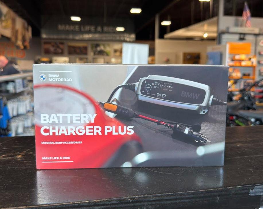 NEW BMW Battery Charger Plus 77025B5B631