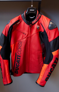 NEW OEM Ducati Corse C6 Dainese Leather Motorcycle Jacket Size 50
