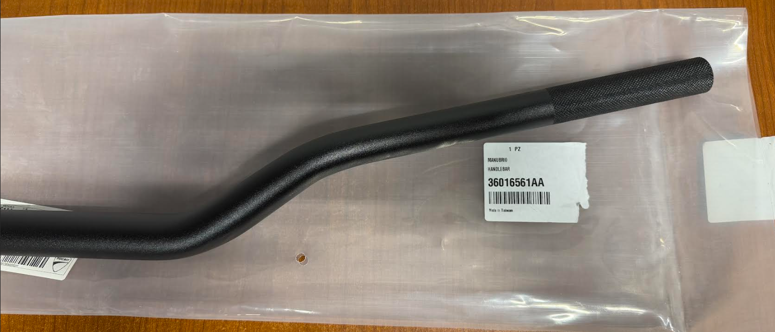 NEW OEM Ducati Black Handlebars 36016561AA Desmo 450