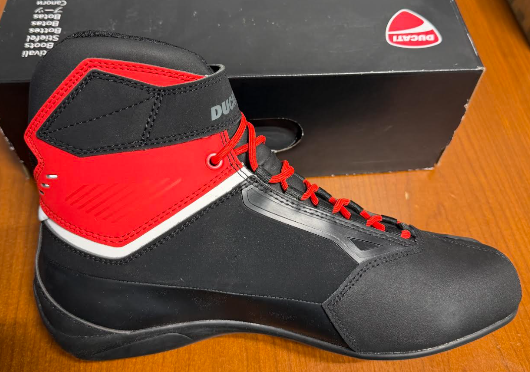 NEW Ducati Corse City C2 Riding Boots Size EU 44 TCX Riding Boots 981071944