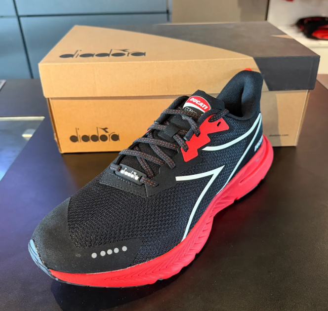 NEW Ducati Diadora GP Team Replica 24 Sneakers Size 45 Shoes 98771154