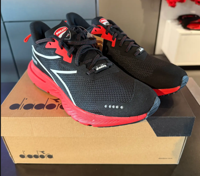 NEW Ducati Diadora GP Team Replica 24 Sneakers Size 45 Shoes 98771154