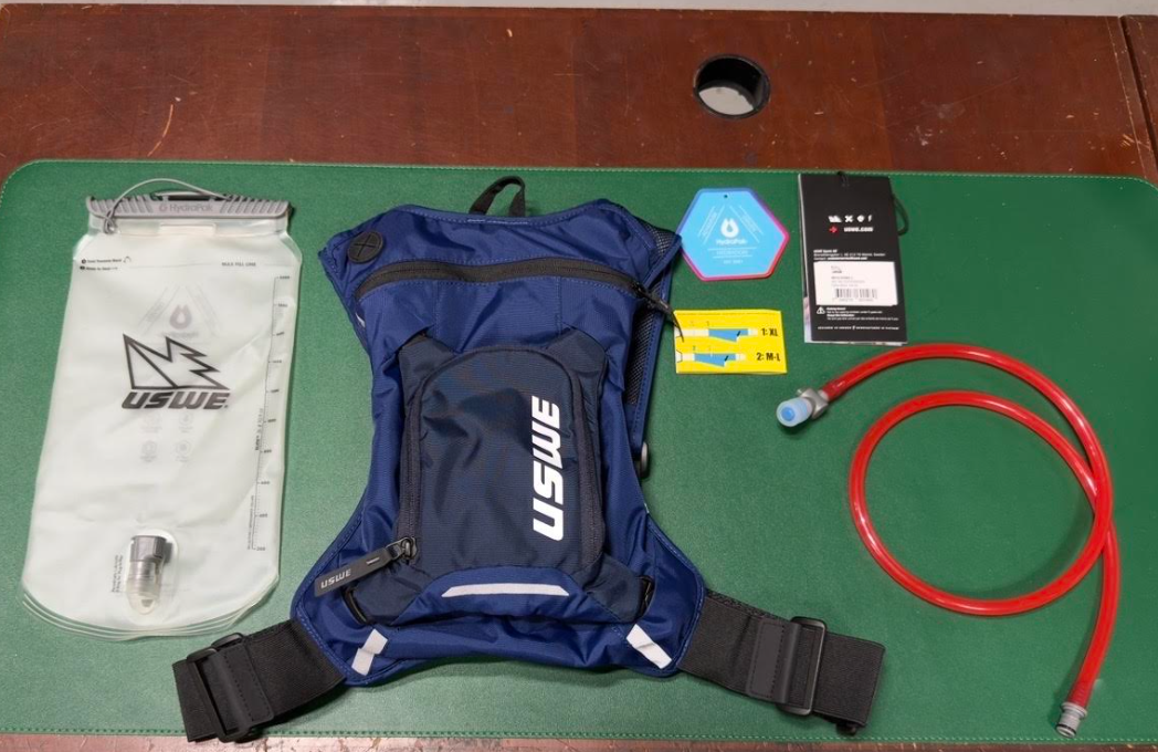 OPEN BOX NEW USWE Moto Hydro 3L Hydration Backpack 2L Bladder Off Road Enduro