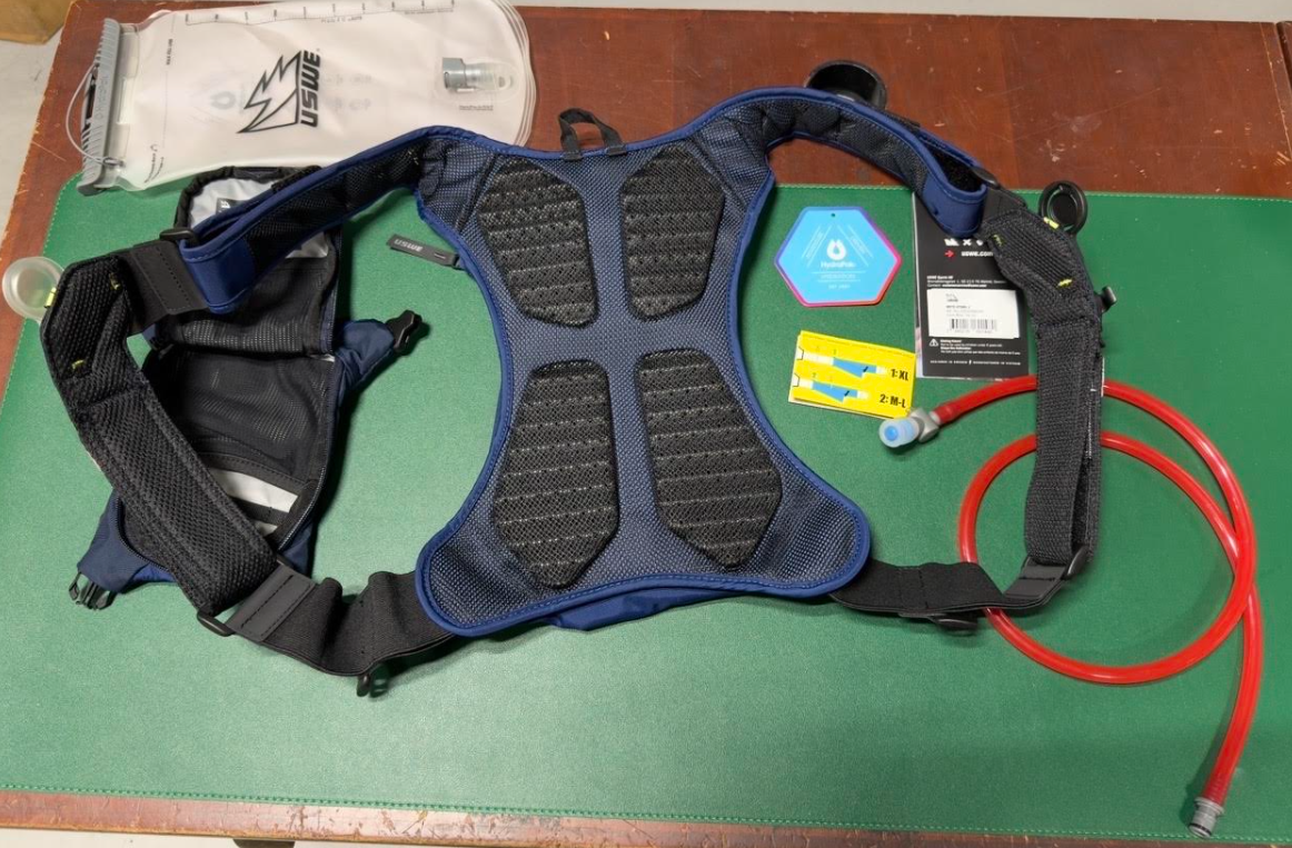 OPEN BOX NEW USWE Moto Hydro 3L Hydration Backpack 2L Bladder Off Road Enduro