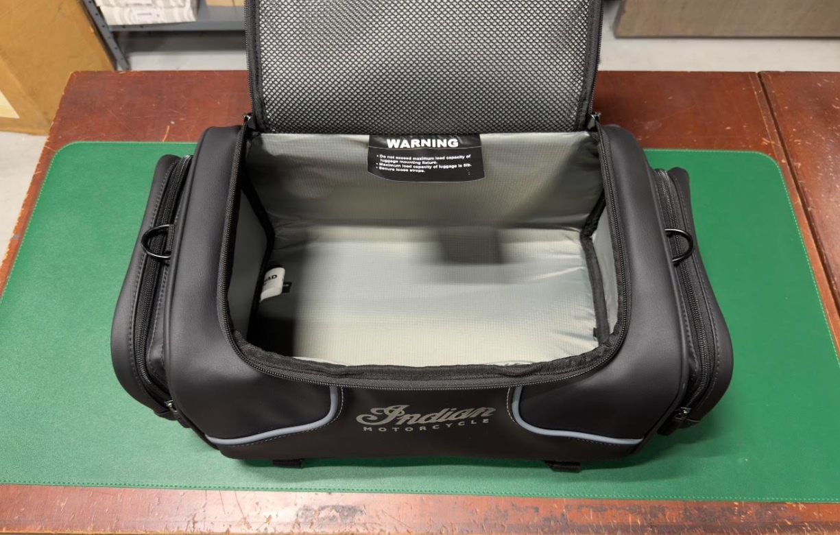 NEW OEM Indian Motorcycle Spirit Lake Rack Bag Black 2889145-VBA 5.2 Gallon