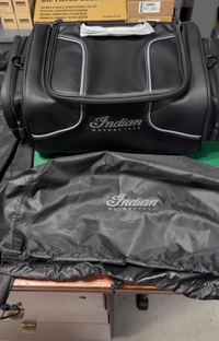NEW OEM Indian Motorcycle Spirit Lake Rack Bag Black 2889145-VBA 5.2 Gallon
