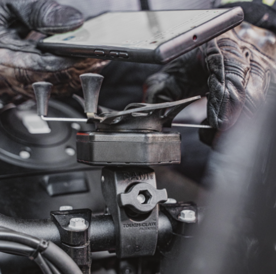 RAM X-Grip Vibe-Safe L Phone Mount Small Tough-Claw 71-7067