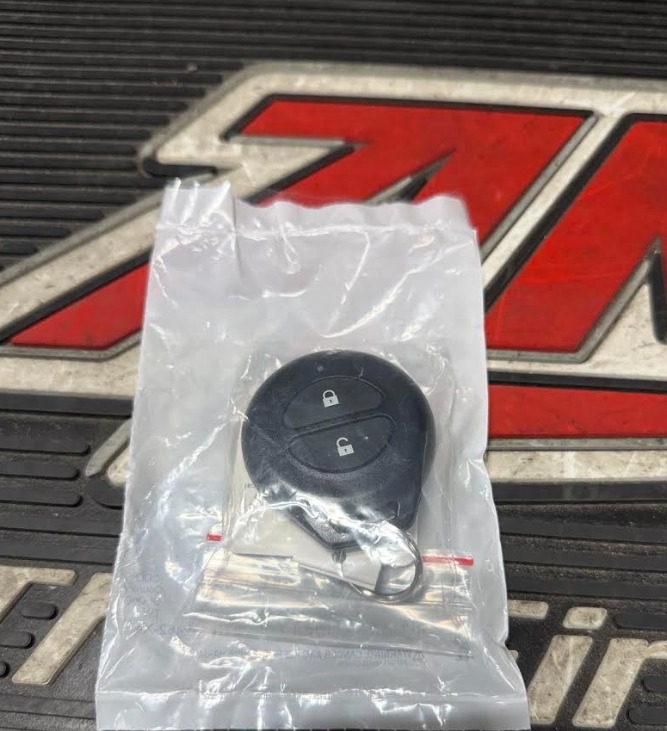 NEW OEM Polaris Indian Slingshot 2 Button Key Fob Remote 4081321 4081321H