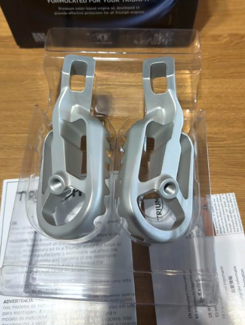 NEW OEM Triumph Tiger 900 Rider Foot Peg Set A9770251