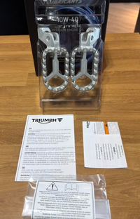 NEW OEM Triumph Tiger 900 Rider Foot Peg Set A9770251
