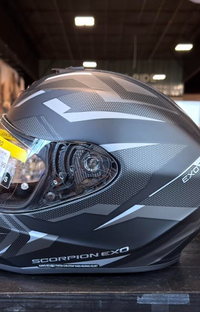 NEW Scorpion EXO-R330 Saga Phantom Medium Helmet
