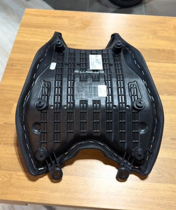 NEW OEM Triumph Daytona 660 Comfort Rider Seat  A9708620