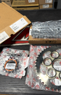NEW OEM Ducati StreetFighter V2 Final Drive Kit 67621411A
