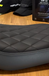 NEW OEM Triumph Quilted Dual Comfort Seat 36TA0052
