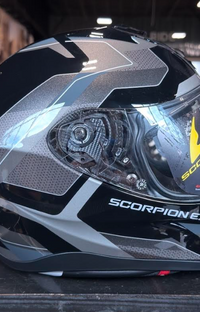 NEW Scorpion EXO-T520 Zuse Phantom Medium Helmet
