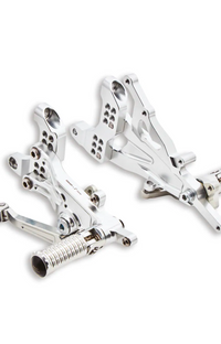Panigale Adjustable Rider Footpegs In Aluminium
